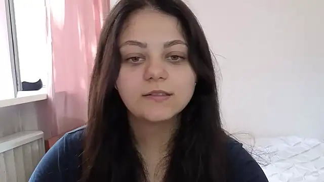 Živý XXX chat _Mikky_lil_