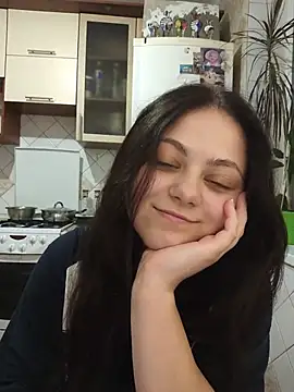 צ'אט XXX בשידור חי של _Mikky_lil_