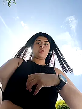 SOFIA-11_'s Live XXX Chat