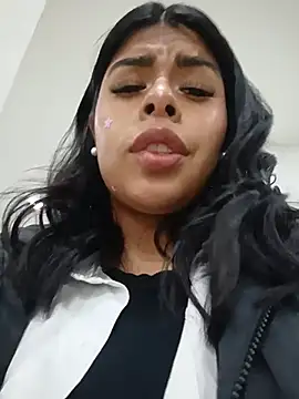 Chat XXX ao vivo de SOFIA-11_