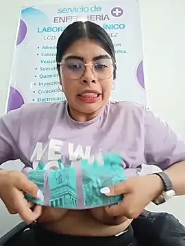 SOFIA-11_ webcam show