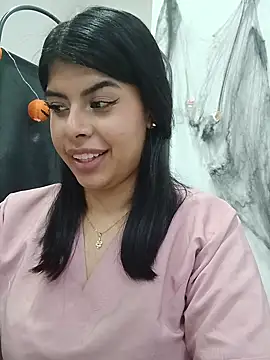 Chatroom XXX en direct de SOFIA-11_