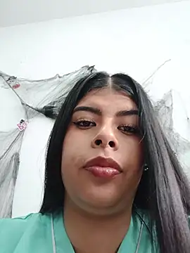 Chatroom XXX en direct de SOFIA-11_