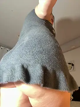 juanitablue Adlı Modelin Canlı XXX Sohbeti