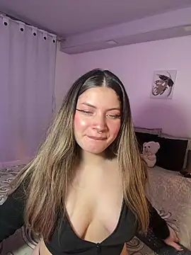 juanitablue Show in webcam