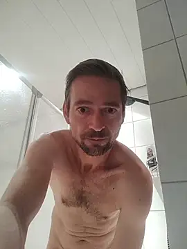 janosch319 webcam show