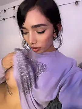 Chat +18 de milasantana_ ao vivo