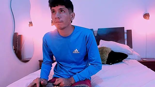 Lucas_Dream webcam show