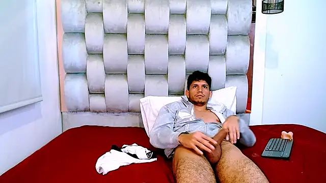 Lucas_Dream webcam show