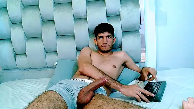 Lucas_Dream Adlı Modelin Web Kamerası Şovu