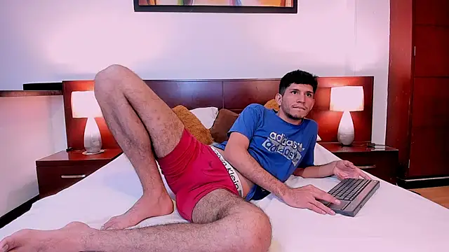 Lucas_Dream Adlı Modelin Web Kamerası Şovu