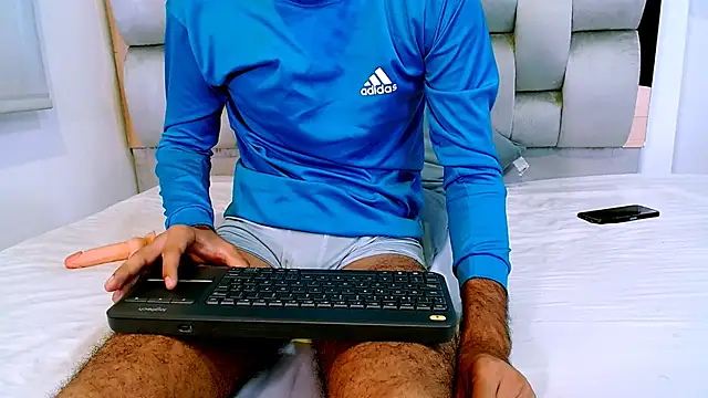 Lucas_Dream Adlı Modelin Web Kamerası Şovu
