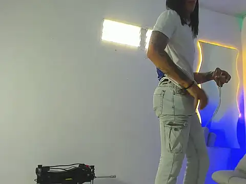 ArohomLester_のウェブカメラショー