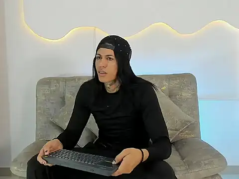 ArohomLester_ 在線直播表演