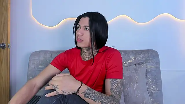 عرض كام ArohomLester_
