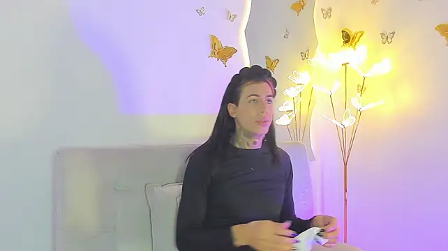 عرض كام ArohomLester_
