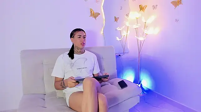 ArohomLester_'s Live XXX Chat