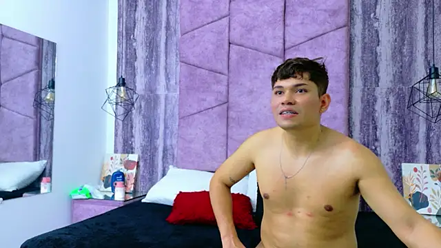 DaveJonesz's Webcam Show