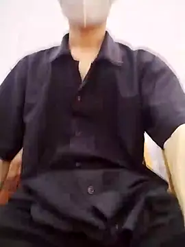 Kangc369 Show in webcam