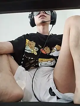 Kangc369 网络视讯表演