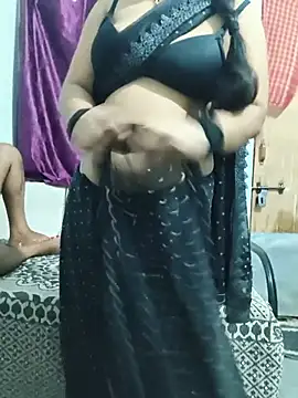 sweetylove01: διαδικτυακό σόου στην κάμερα