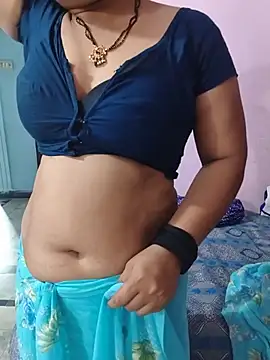 Sweety_hot_001 Adlı Modelin Web Kamerası Şovu