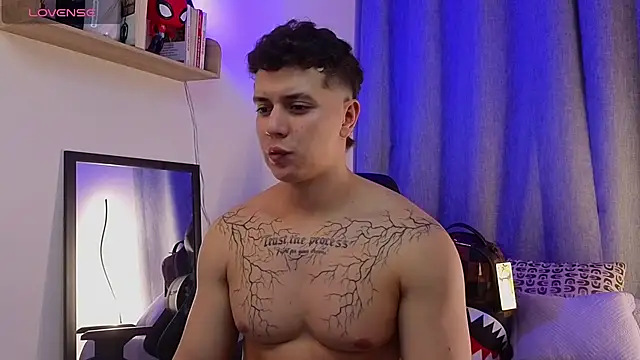 Show de ASHTON_HILS na webcam