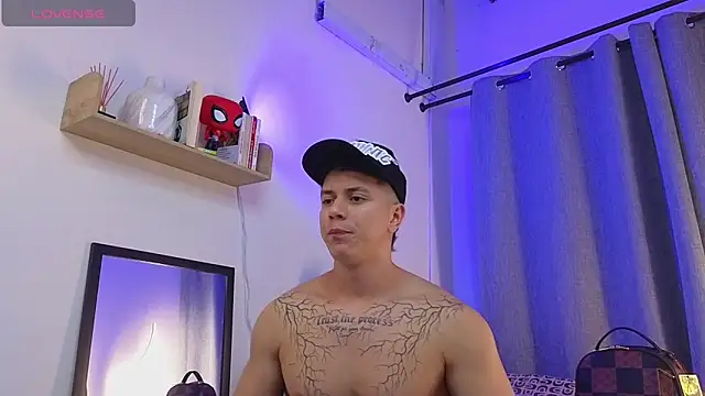 Show de ASHTON_HILS na webcam