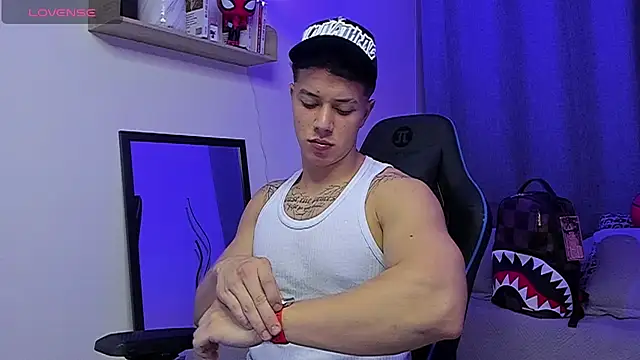 Show Webcam de ASHTON_HILS