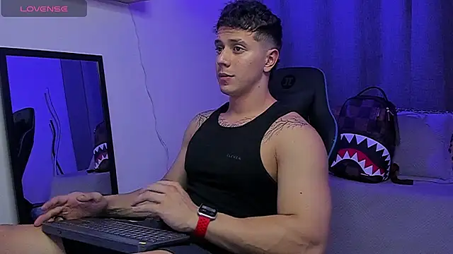 Webkamerová show ASHTON_HILS