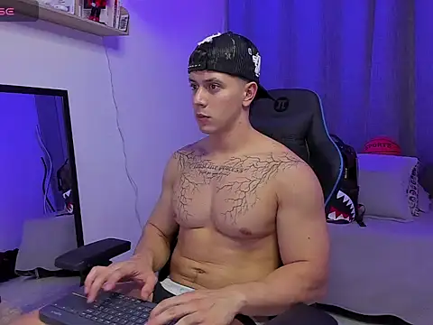Show de ASHTON_HILS na webcam