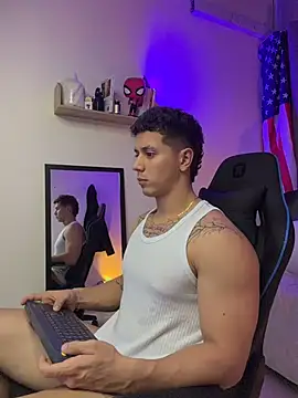 ASHTON_HILS 网络视讯表演