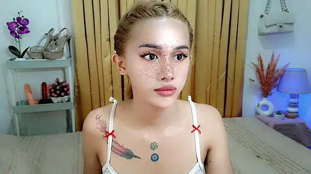 Show webcam de Cutie_sexdOll69