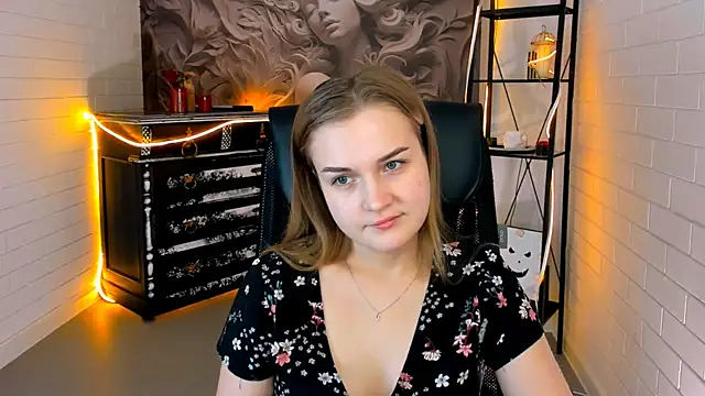 Онлайн чат XXX LissaTelor