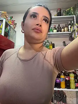 Sara_fun webkamerás műsora