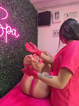 Sara_fun's Webcam Show
