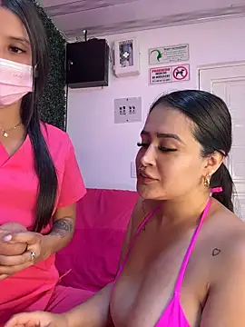 Sara_fun Show in webcam