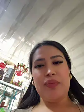 Sara_fun's Webcam Show