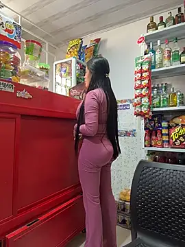 Sara_fun Шоу с уебкамера
