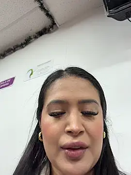 Sara_fun Pertunjukan Webcam