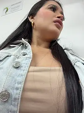 Sara_funn Webbikameraesitys