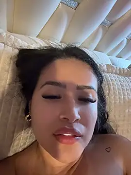 Sara_funn Webbikameraesitys