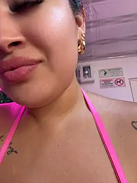Show de Sara_fun na webcam