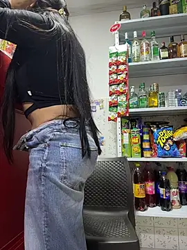 Sara_fun's Webcam Show