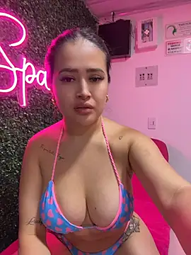 Sara_fun's Webcam Show