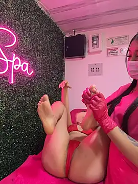 Pokazy przed kamerką – Sara_fun