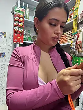 Sara_fun's Webcam Show