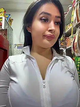Sara_fun XXX чат на живо