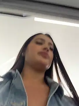 Sara_fun: απευθείας συνομιλία ΧΧΧ