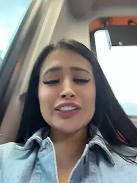 Sara_fun Show in webcam